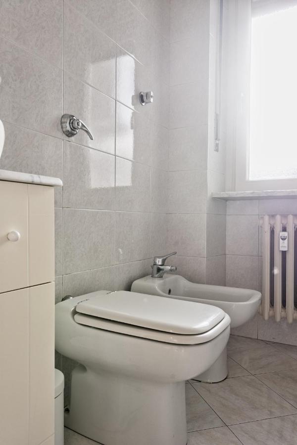 Toc-Toc Apartment A 10 Min Dall'Ospedale Maria Vittoria 都灵 外观 照片